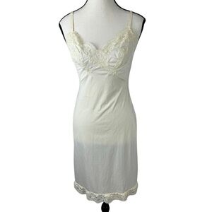 KAYSER Vintage 40s 50s Women 32 Cream Lace Sheer Lingerie Slip Dress Made in USA